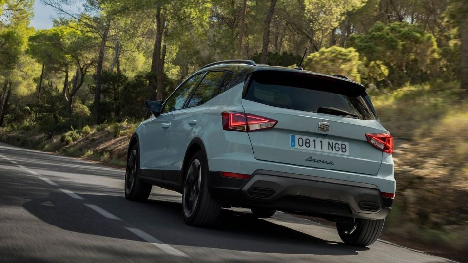 seat-arona-2026-1.jpg