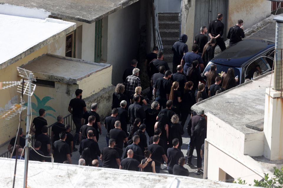 ΚΗΔΕΙΑ ΤΟΥ 38ΧΡΟΝΟΥ ΘΥΜΑΤΟΣ ΤΟΥ ΜΑΚΕΛΕΙΟΥ ΣΤΑ ΒΟΡΙΖΙΑ ΗΡΑΚΛΕΙΟΥ ΚΡΗΤΗΣ