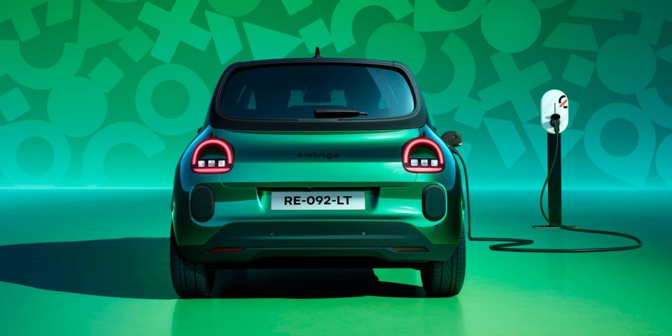 renault-twingo-e-tech-electric-official-19.jpg