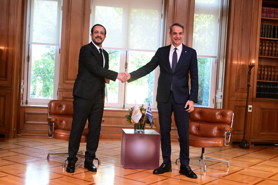 mitsotakis, xristodoulidis