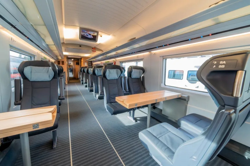 velaro-egy-interior.jpg