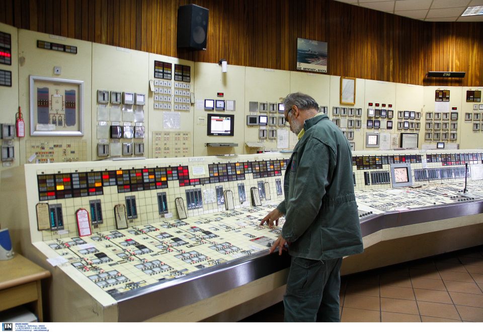 ΕΓΚΑΤΑΣΤΑΣΕΙΣ ΤΗΣ ΔΕΗ ΣΤΟ ΑΜΥΝΤΑΙΟ