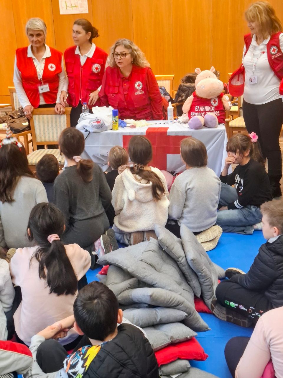 ellinikos erythros stavros