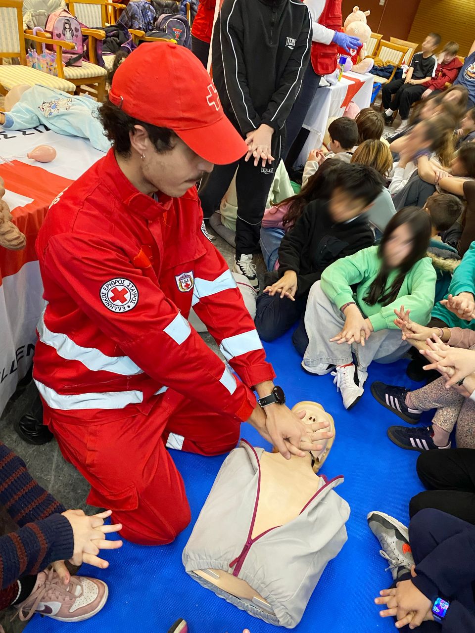 ellinikos erythros stavros