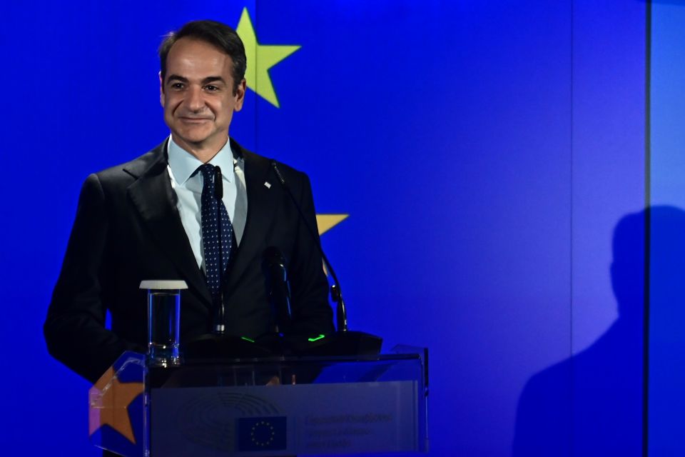 mitsotakis europa experience