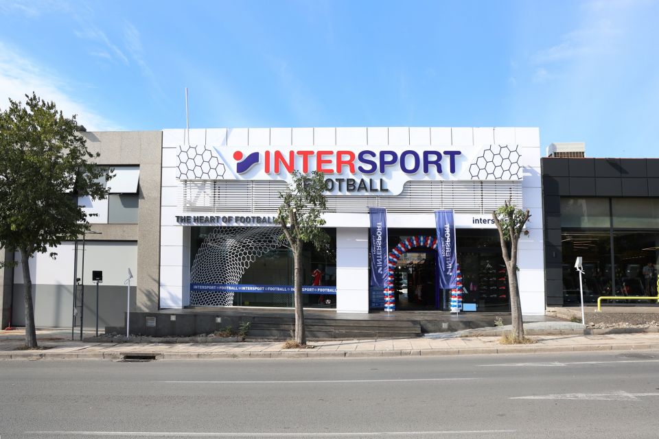 intersport-football-store-thessaloniki-2.jpg