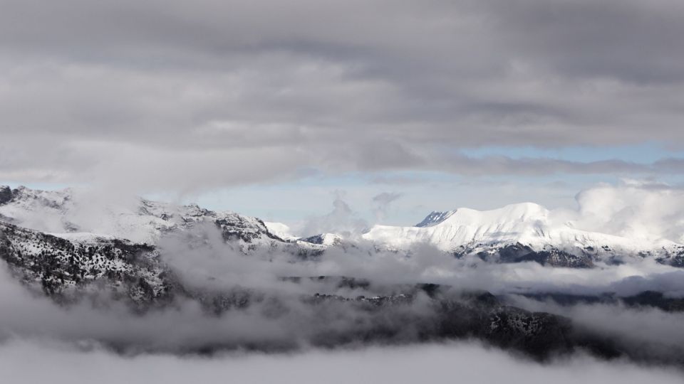 TZOUMERKA, PINDOS, XIONIA