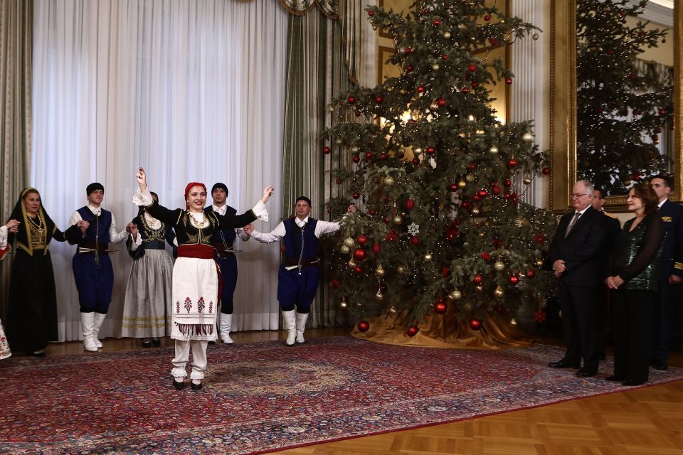 tasoylas kalanta proedriko megaro 