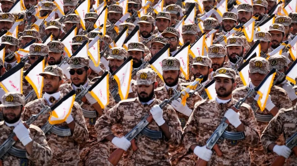 iranfrouroi.jpg