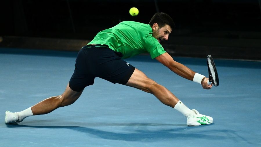NOVAK DJOKOVIC, TZOKOBITS
