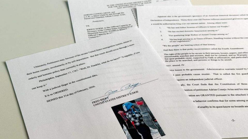 5xronos, minesota liam conejo rammos