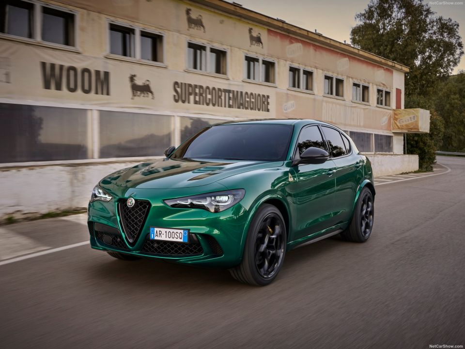 alfa-romeo-stelvio-quadrifoglio.jpg