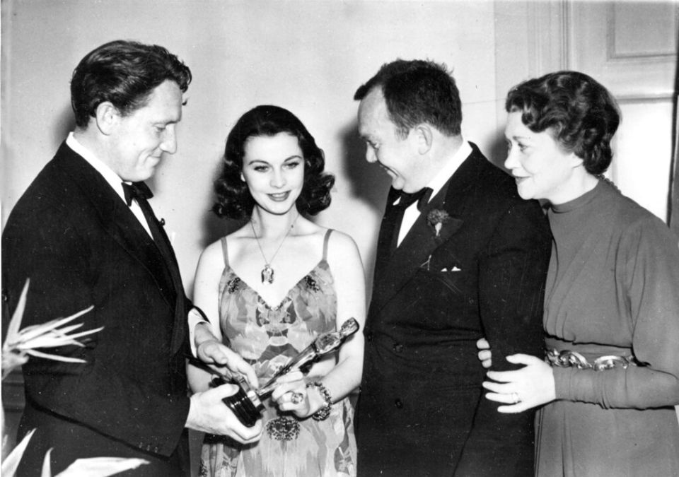 Leigh Tracy Mitchell Bainter