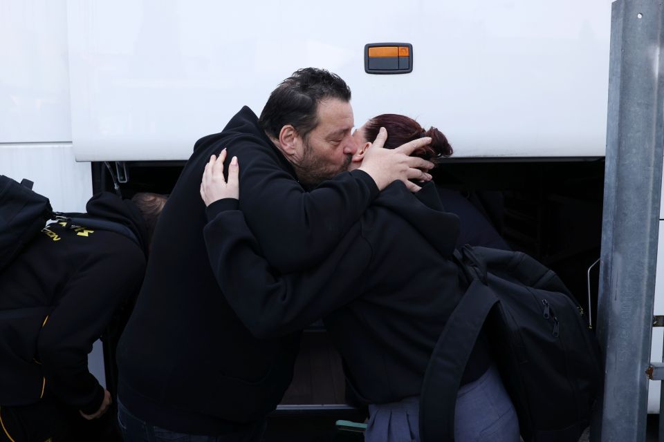 ΑΦΙΞΗ ΤΗΣ ΟΜΑΔΑΣ Κ18 ΤΟΥ ΑΡΗ ΑΠΟ ΤΟ ΑΜΠΟΥ ΝΤΑΜΠΙ