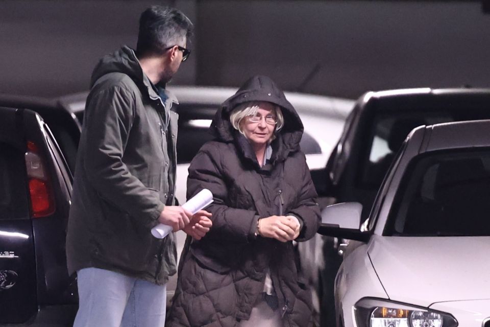 Xrysi avgi eleni zaroylia fylaki