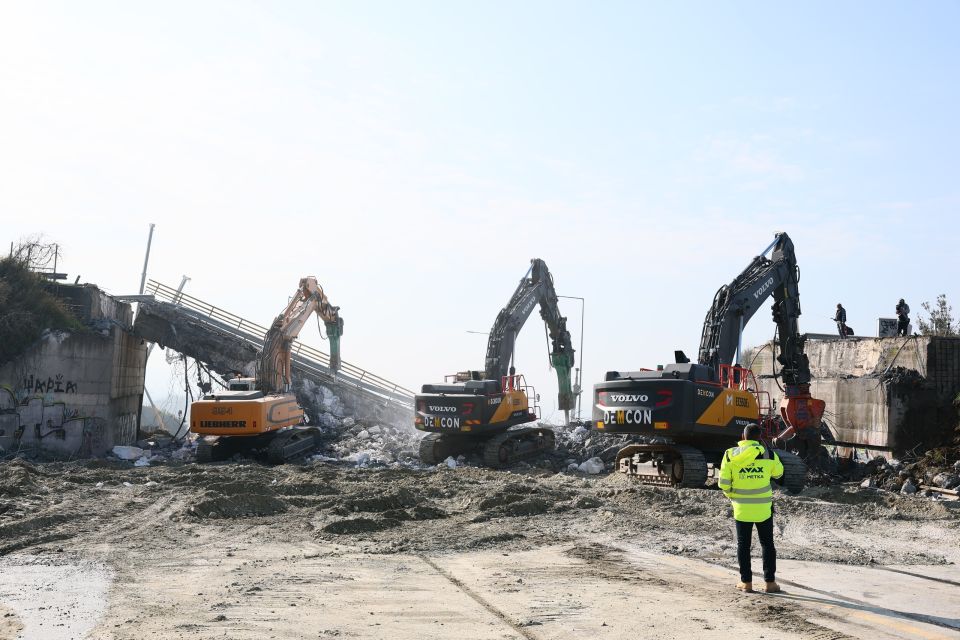 perifereiakos katedafisi flyover