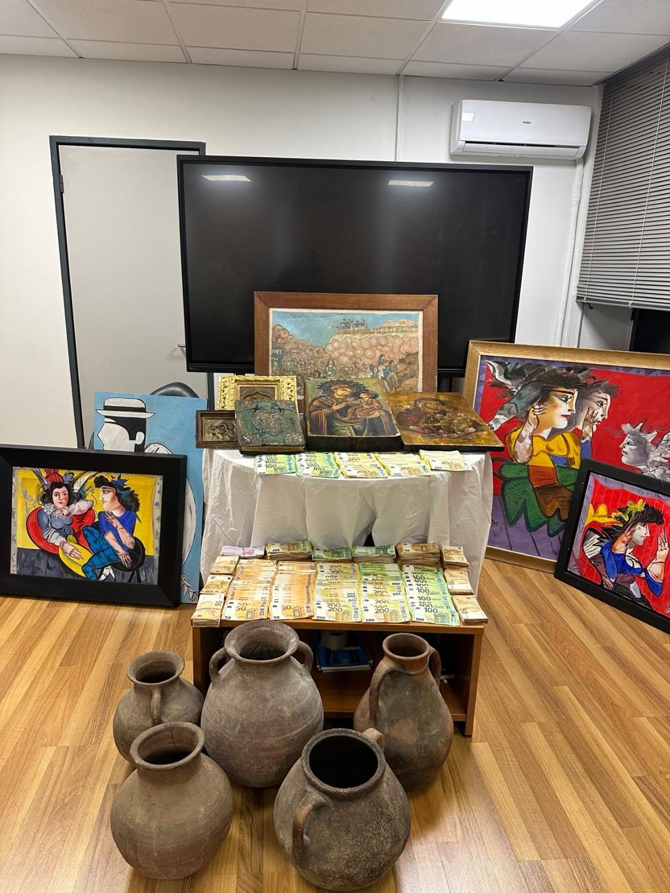 gkaleri tsagkaraki pinakes metrita