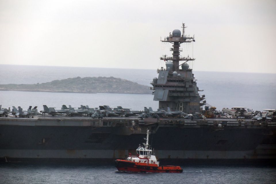 limani suda aeroplanoforo