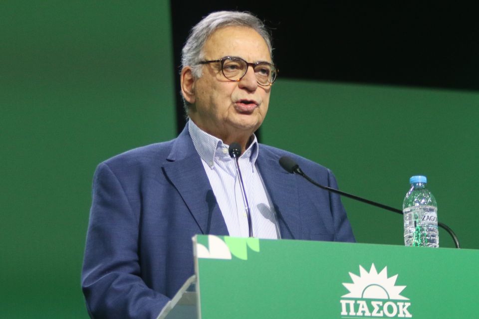 Nikos Christodoulakis