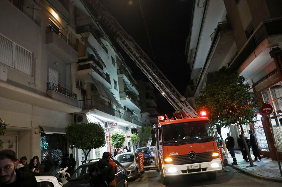 ΠΥΡΚΑΓΙΑ ΣΕ ΔΙΑΜΕΡΙΣΜΑ ΣΤΟ ΓΚΥΖΗ