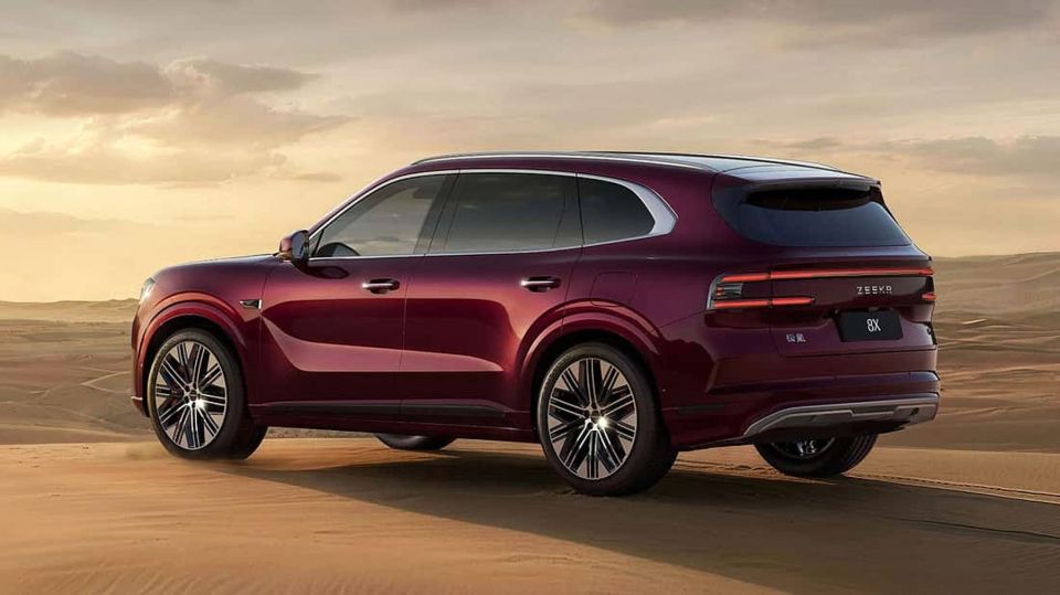 zeekr-8x-phev-suv-2026-11.jpg