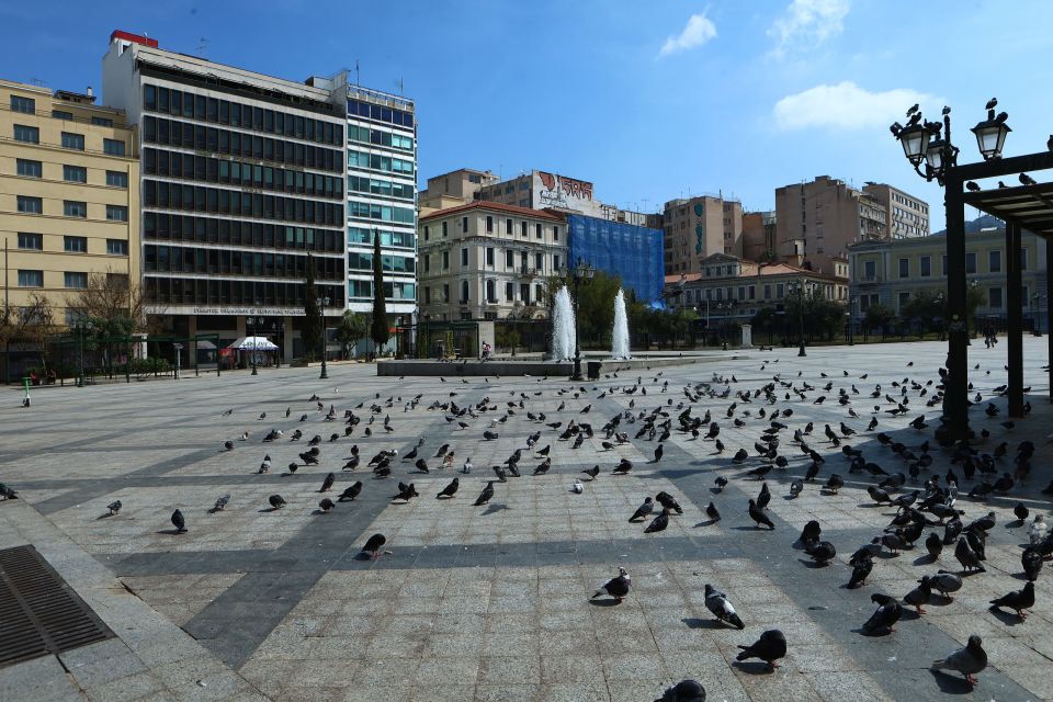 ΑΔΕΙΑ Η ΠΟΛΗ ΤΗΣ ΑΘΗΝΑΣ ΑΝΗΜΕΡΑ ΤΗΣ ΚΥΡΙΑΚΗΣ ΤΟΥ ΠΑΣΧΑ