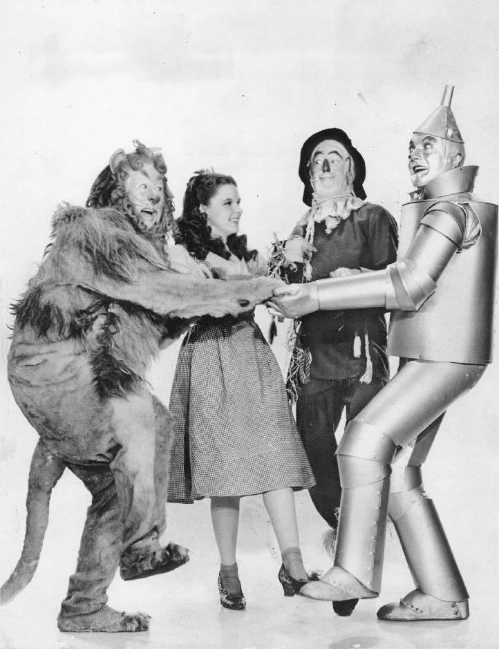 thewizardofozlahrgarlandbolgerhaley1939.jpg