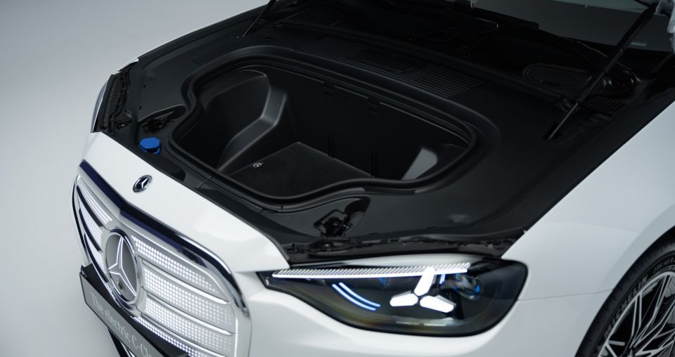 Die neue elektrische C-Klasse definiert das Segment neu The all-new electric C-Class: Redefining the segment