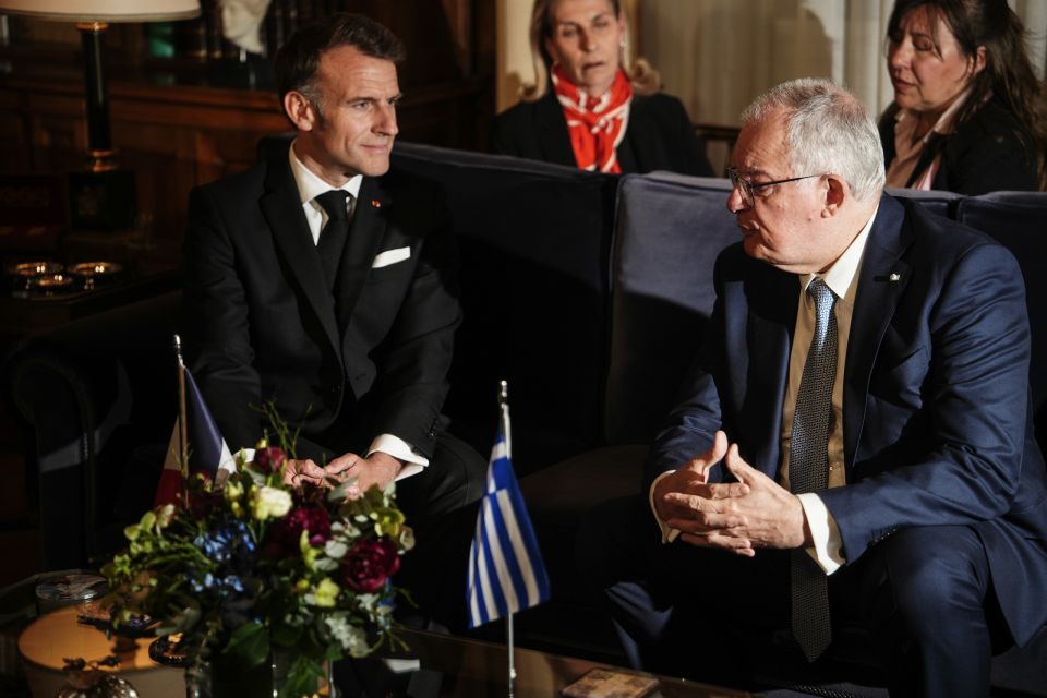 ΚΑΤ ΙΔΙΑΝ ΣΥΝΑΝΤΗΣΗ ΤΟΥ ΠΡΟΕΔΡΟΥ ΤΗΣ ΔΗΜΟΚΡΑΤΙΑΣ ΚΩΝΣΤΑΝΤΙΝΟΥ ΤΑΣΟΥΛΑ ΜΕ ΤΟΝ ΠΡΟΕΔΡΟ ΤΗΣ ΓΑΛΛΙΚΗΣ ΔΗΜΟΚΡΑΤΙΑΣ EMMANUEL MACRON ΦΩΤΟΓΡΑΦΟΣ: MENEΛΑΟΣ ΜΥΡΙΛΛΑΣ /POOL/ VIA/ ΙN TIME NEWS