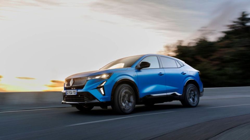 Renault Rafale 300cv - Banque images Test Drive Roquebrune 2024