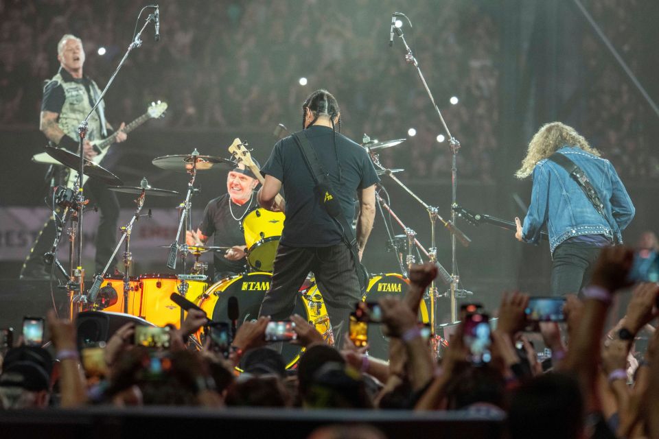 James Hetfield,Kirk Hammett,Lars Ulrich,Robert Trujillo