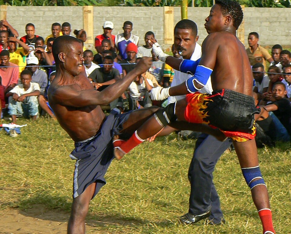 moraingyfightingmadagascarsport.jpg