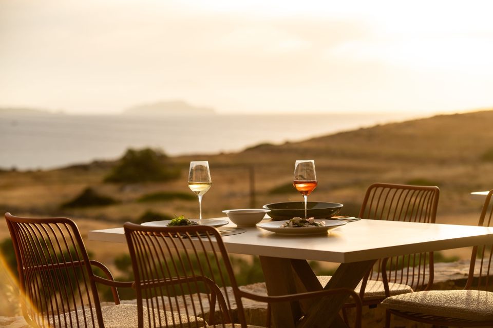amoni-restaurant-1.jpg