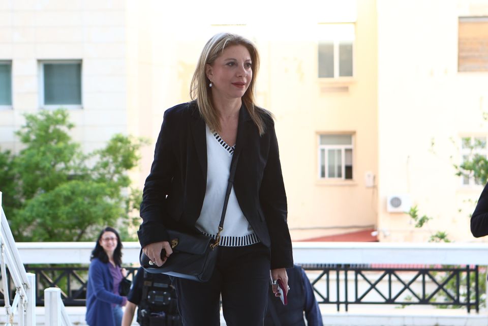 ΚΑΤΑΘΕΣΗ ΤΗΣ ΜΑΡΙΑΣ ΚΑΡΥΣΤΙΑΝΟΥ ΣΤΟΝ ΕΙΣΑΓΓΕΛΕΑ ΣΤΟΝ ΑΡΕΙΟ ΠΑΓΟ