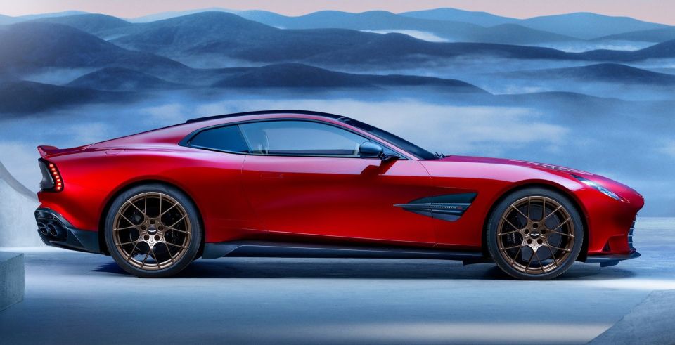 aston-martin-vanquish-5.jpg