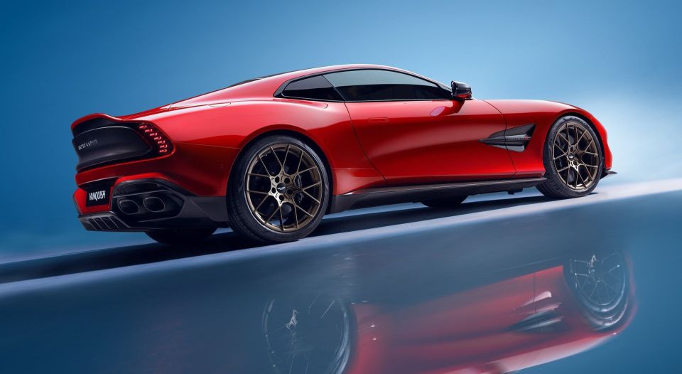 aston-martin-vanquish-6.jpg