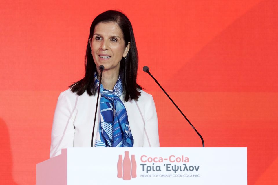 ioi-iiiii-iiiiiiiiioi-chief-operating-officer-iii-iiiiii-coca-cola-hbc.jpg
