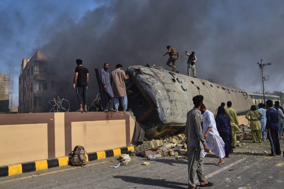 APTOPIX Pakistan Train Bombing