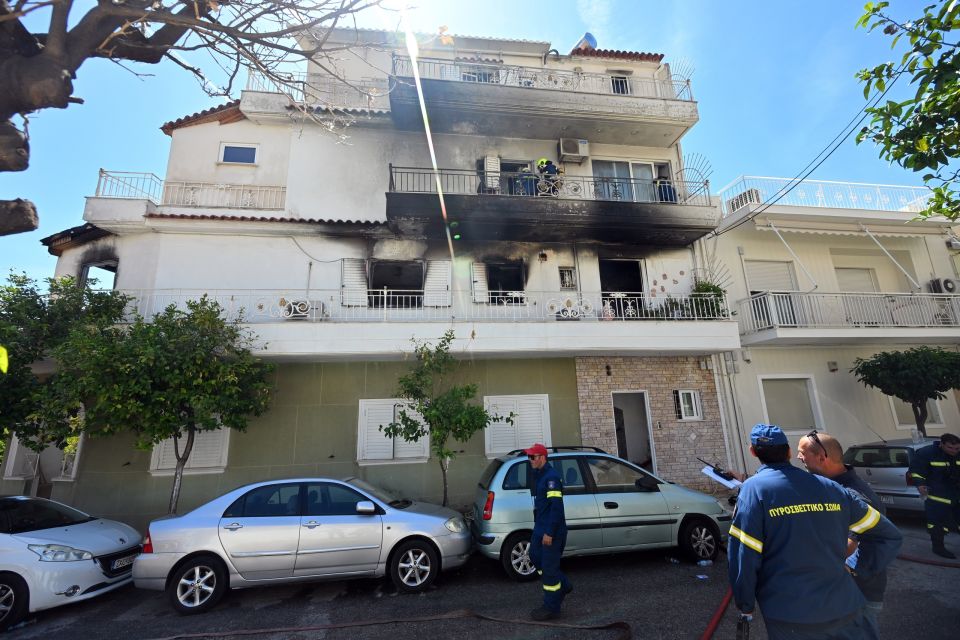 ΦΩΤΙΑ ΣΕ ΔΙΑΜΕΡΙΣΜΑ ΣΤΟΝ ΚΟΡΥΔΑΛΛΟ