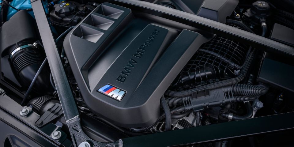 bmw-m2-xdrive-7.jpg