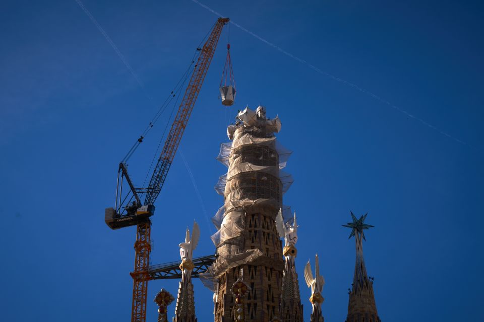 Spain Sagrada Familia Arm