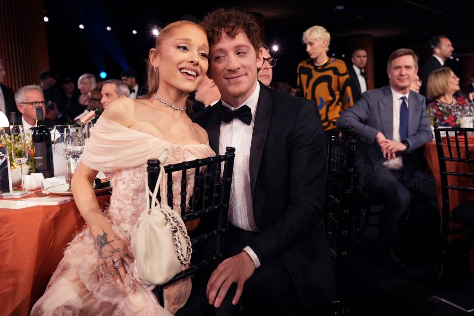 Ariana Grande,Ethan Slater
