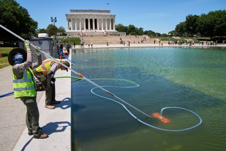 Lincoln Memorial Reflecting Pool