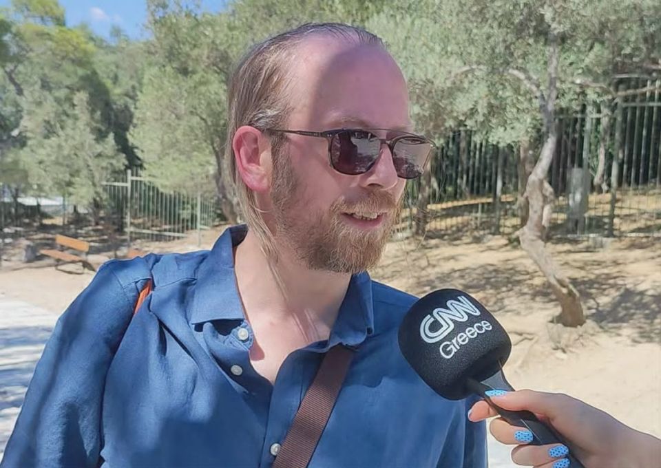 nikolas