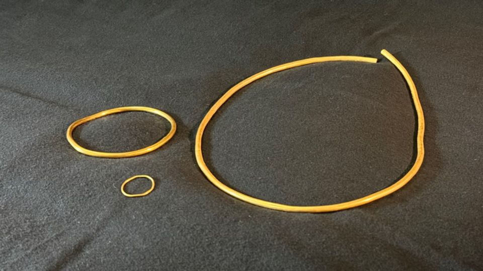 gold-jewellery-unearthed-at-iron-age-archaeological-site-in-germany.jpg