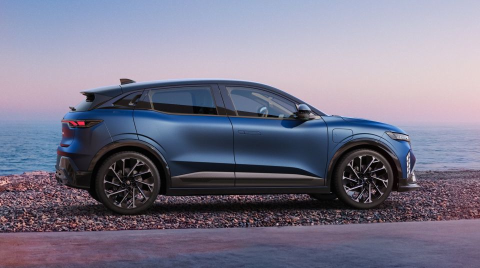 renault-megane-e-tech-2026-2.jpg