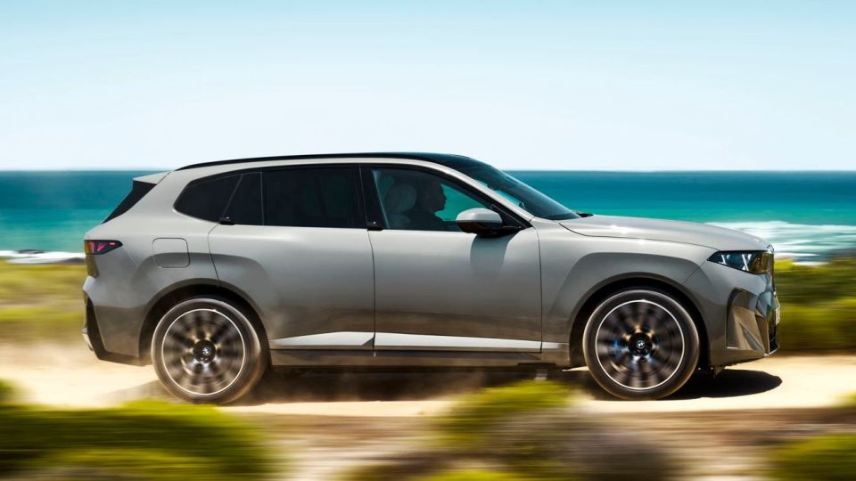 bmw-x5-2027-9.jpg