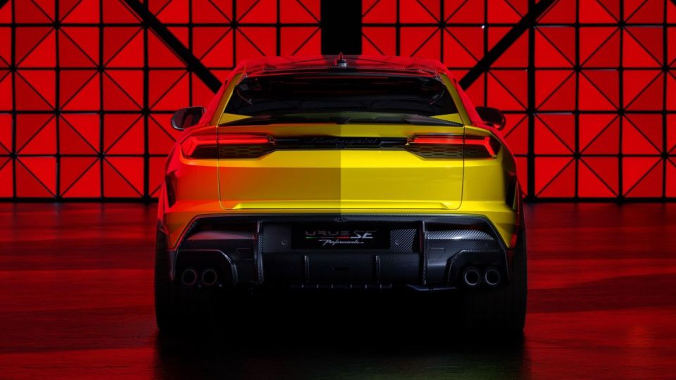 lamborghini-urus-se-performante-8.jpg