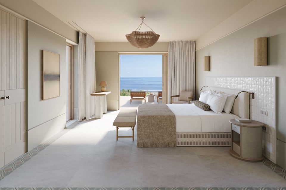 eracmasuite-bedroom.jpg