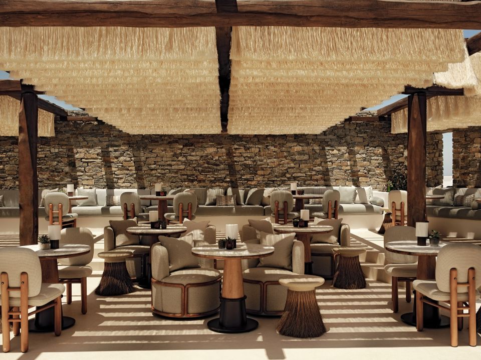 orosea-paroscalyra-restaurant.jpg